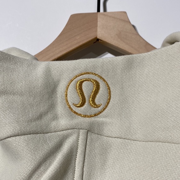Lululemon Scuba Oversized Half Zip Hoodie BONE Gold Zip and Logo - Picture 6 of 7